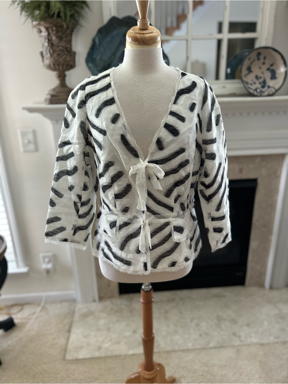 Purification Garcia Elegant Zebra-Print Tie-Front Linen Jacket